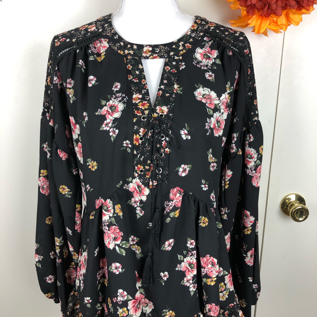 Signature Studio Peasant Top Balloon Sleeve Sz Lg